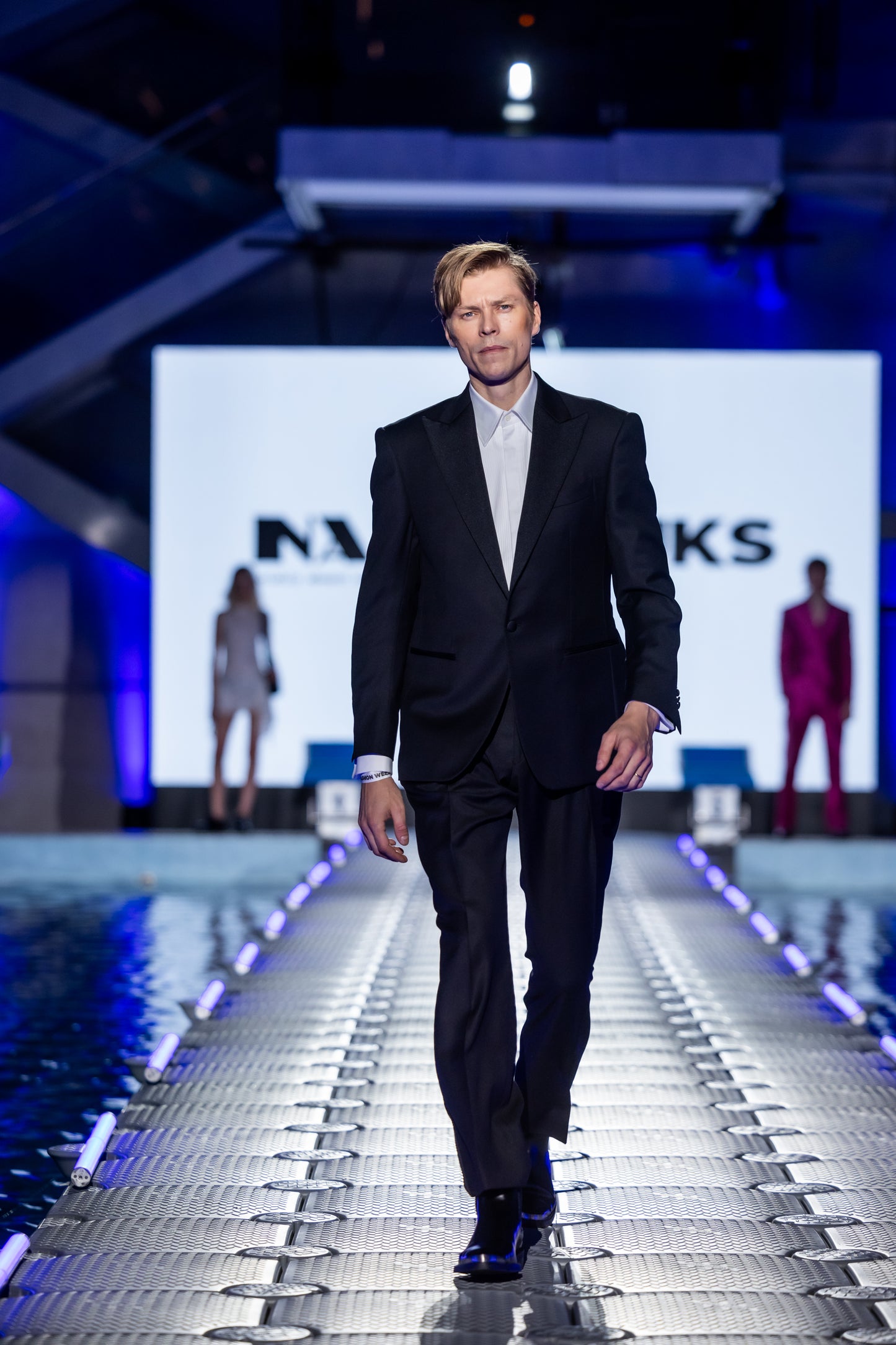 Single-breasted Smoking Jacket