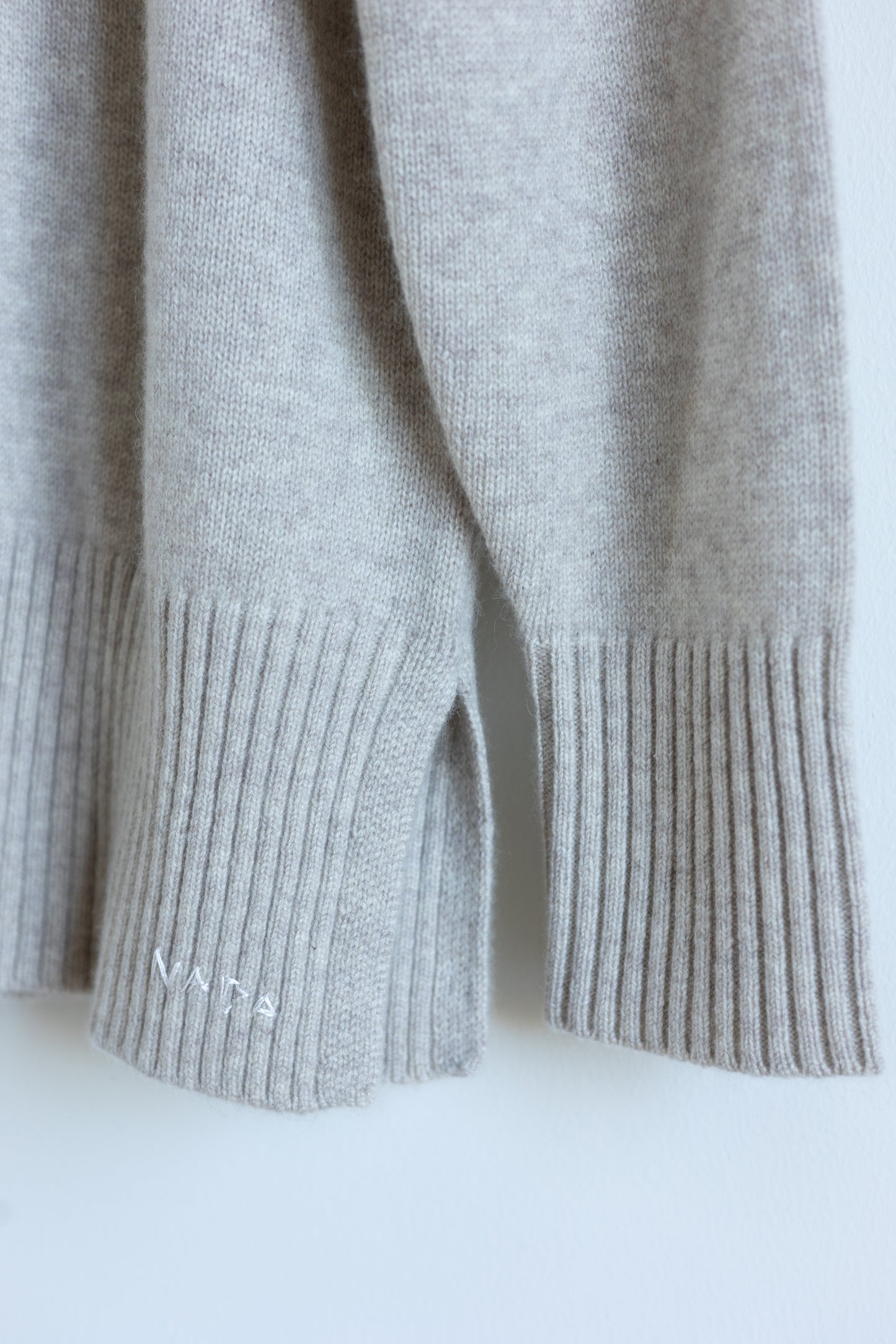 Turtleneck Sweater in Latte Cashmere