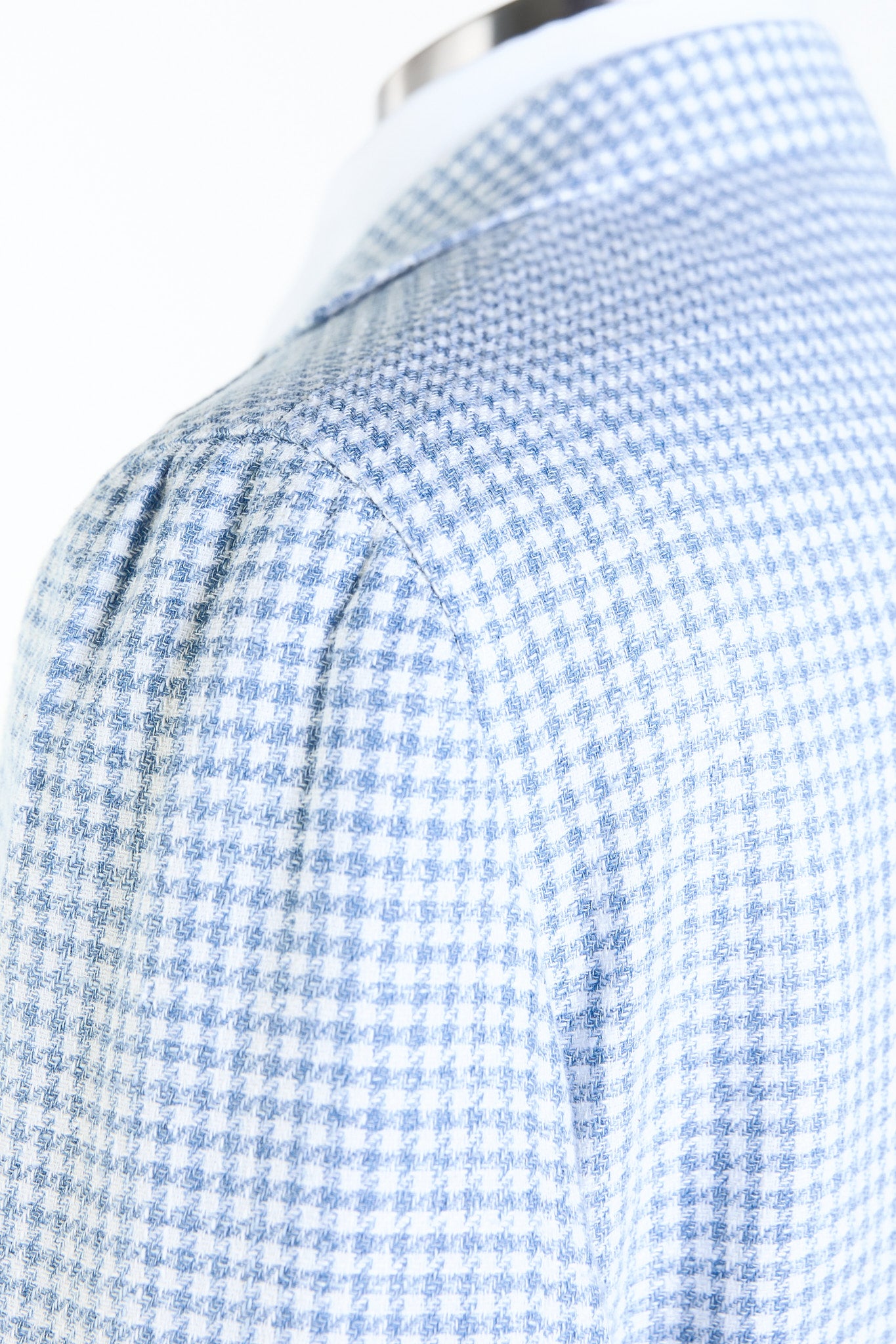 Made to Measure “Nuvola” Jacket in Wool, Silk and Cotton Fabric by Carlo Barbera