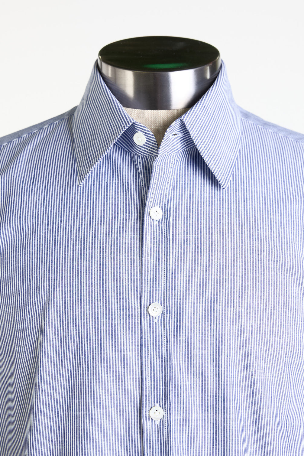 Made to Measure “Leggero” Shirt in Pure Cotton Chambray fabric by Albini