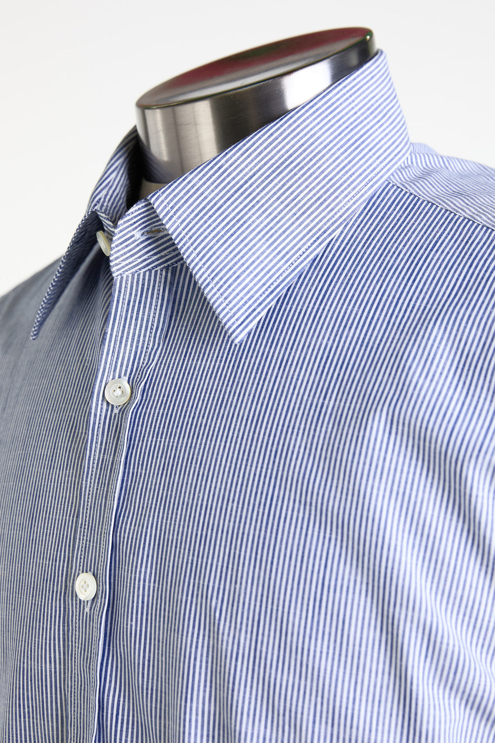 Made to Measure “Leggero” Shirt in Pure Cotton Chambray fabric by Albini
