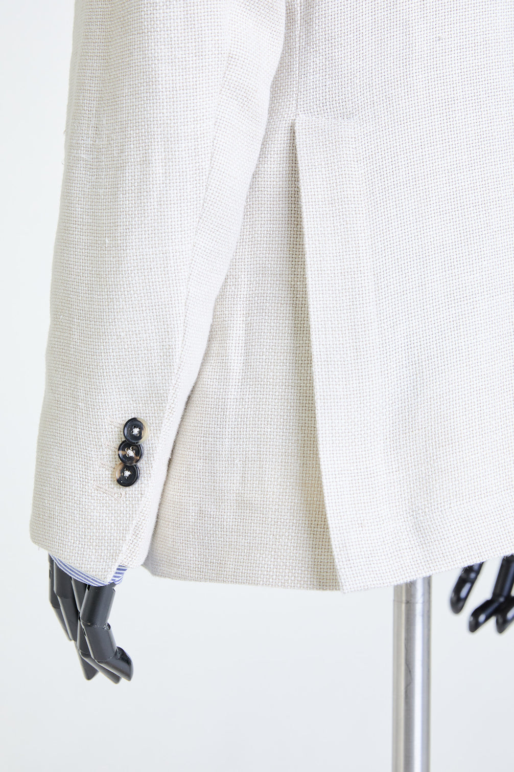 Made to Measure “Canapa” Jacket in Hemp and Wool fabric by Tallia di Delfino