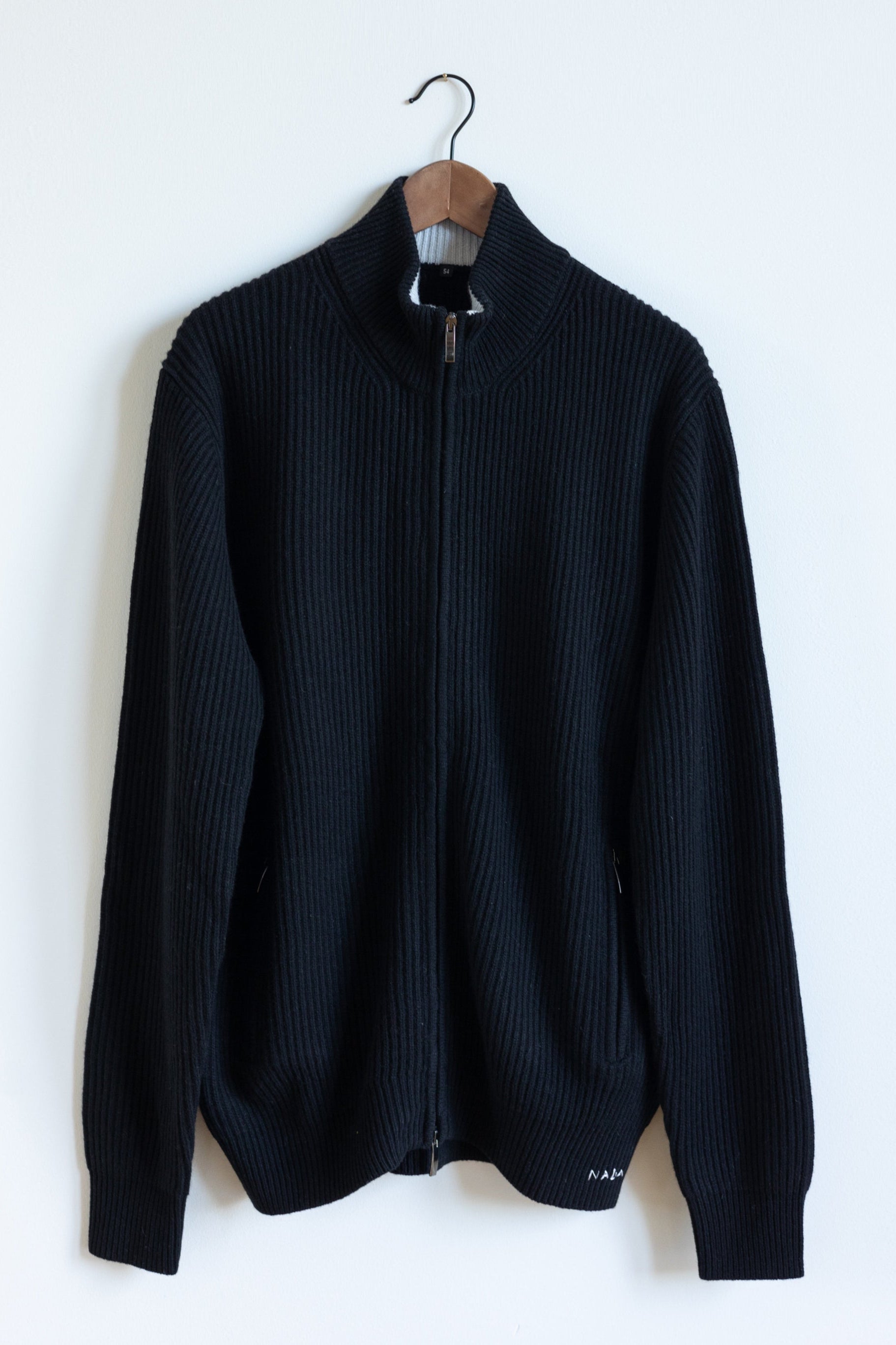 Zipped Turtleneck Sweater in Black Ribbed Cashmere