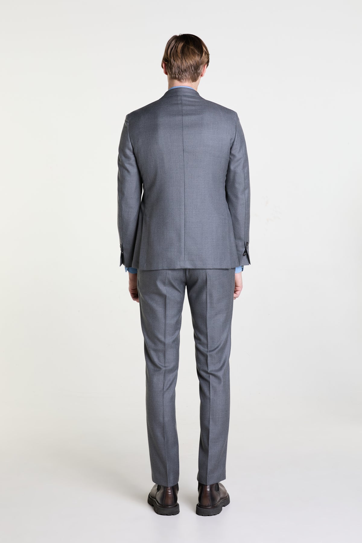 Made to Measure “Uniforme” Suit in S’150 Wool “Australis” fabric by Loro Piana