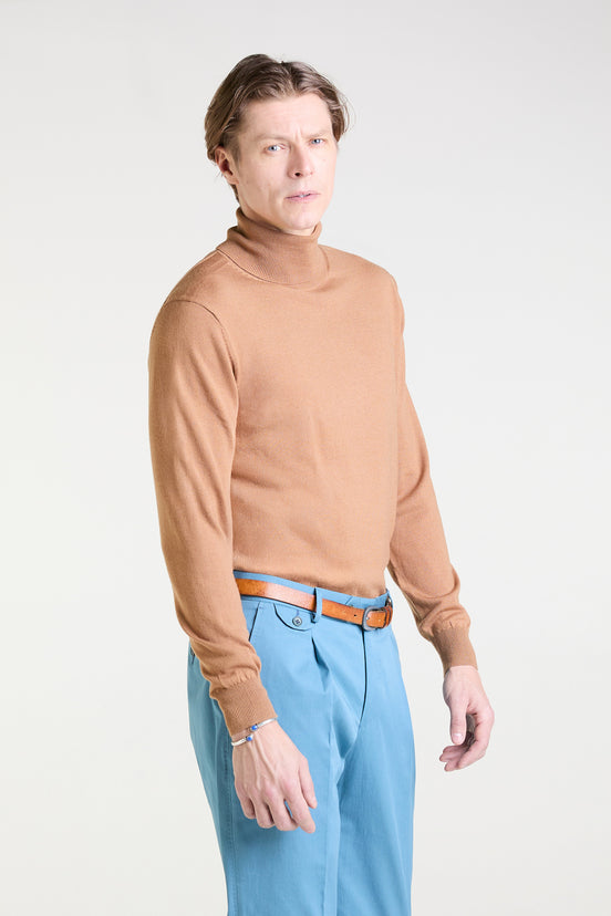 Rollneck Sweater in Beige Merino Wool